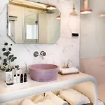 Emfasis Luxury With Heated Jacuzzi-sunset View Villa Fira (Santorini)