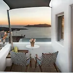 Emfasis Luxury With Heated Jacuzzi-sunset View * Fira (Santorini)