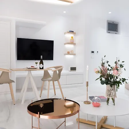 Emfasis Luxury * Fira (Santorini)