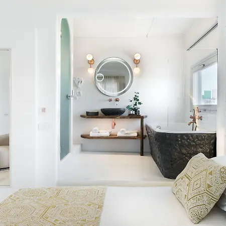 Emfasis Luxury With Heated Jacuzzi-sunset View * Fira (Santorini)