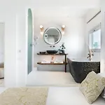 Emfasis Luxury With Heated Jacuzzi-sunset View * Тира
