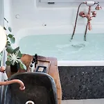 Emfasis Luxury With Heated Jacuzzi-sunset View Вилла