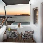 Villa Emfasis Luxury With Heated Jacuzzi-sunset View Fira (Santorini)